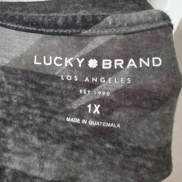 Lucky Brand Camo Sheer V Neck Blouse Women's Size 1X Plus Size Light Weight - Picture 7 of 9